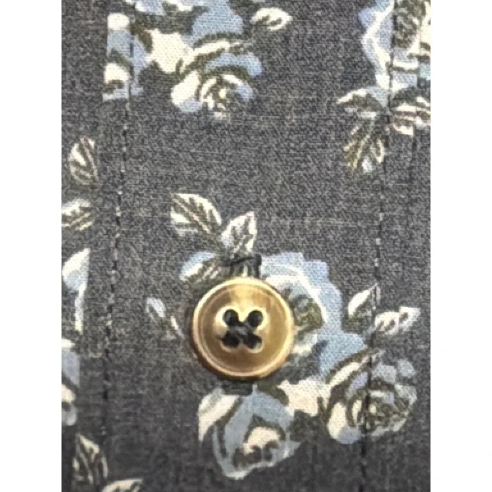 The North Face Mens Small Blue Floral Rose Short Sleeve Button Down‎ Shirt S/P